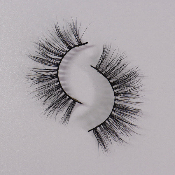 Donatella - False eyelashes - Lash Boom