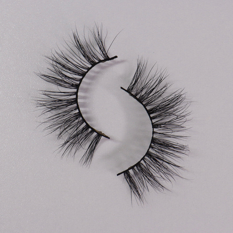 Donatella - False eyelashes - Lash Boom